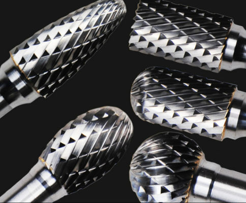 Περιστροφική αντοχή μορφής δέντρων κώνων σαλιασμάτων καρβιδίου βολφραμίου μηχανών ένσφαιρου τριβέα